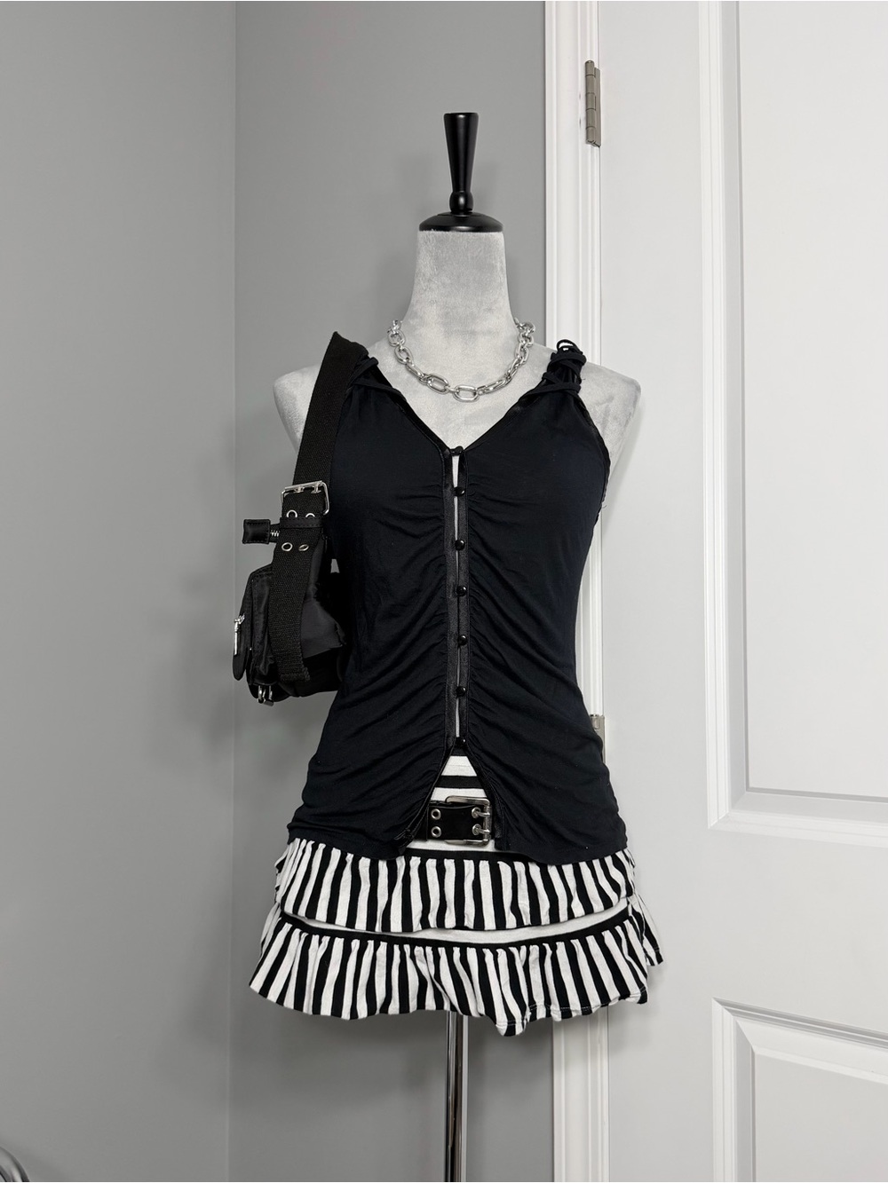 Vintage Old Navy Black Ruched Button Front Tank Top with Criss Cross Detail